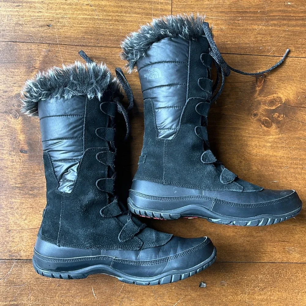The North Face Women’s Nuptse Purna Winter Boots - Sz 8.5
